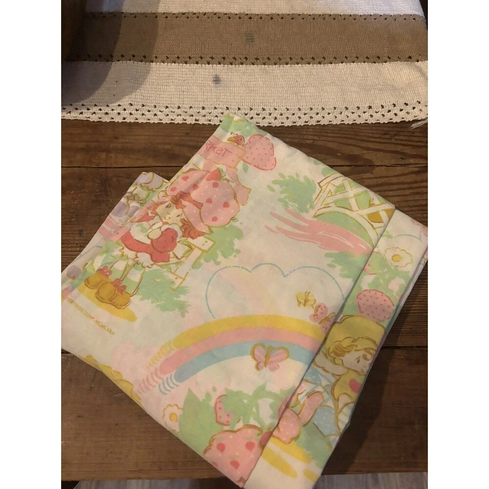 Vintage 1980s Strawberry Shortcake Twin Sheet 5 PC Set American Greetings READ